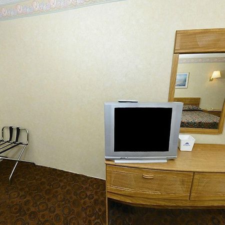 America'S Best Value Inn ステーツビル エクステリア 写真