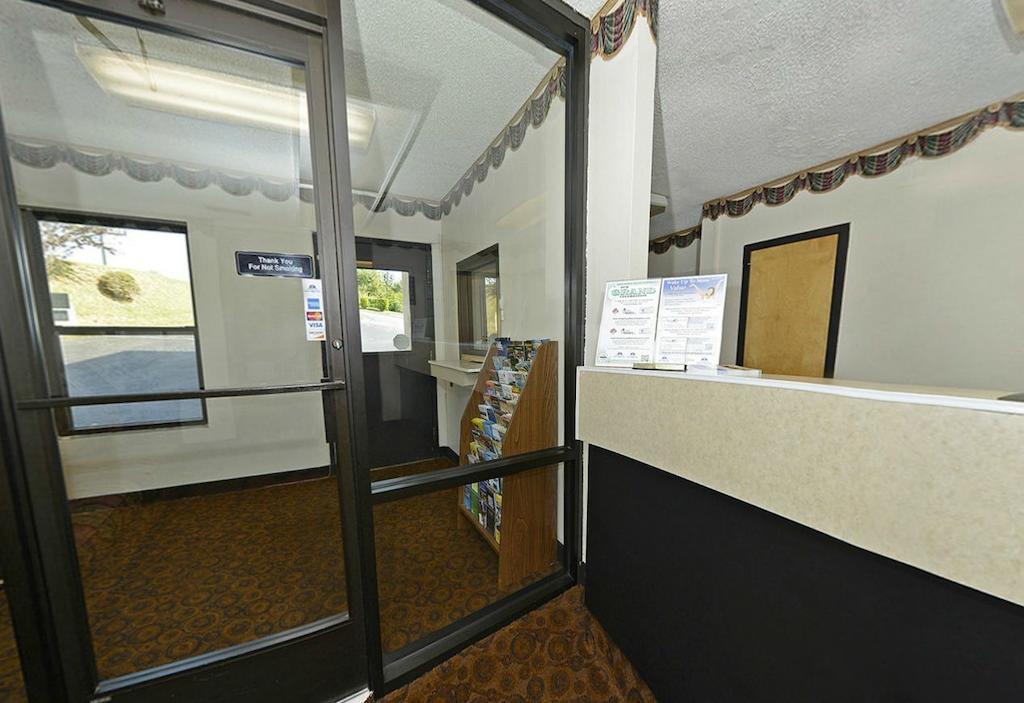 America'S Best Value Inn ステーツビル エクステリア 写真